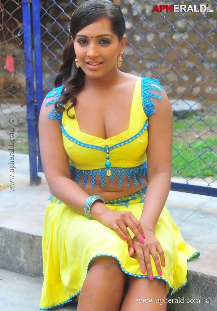 Meghana Naidu Hot Pics