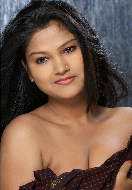 Model Actress Kiran Hot Photos