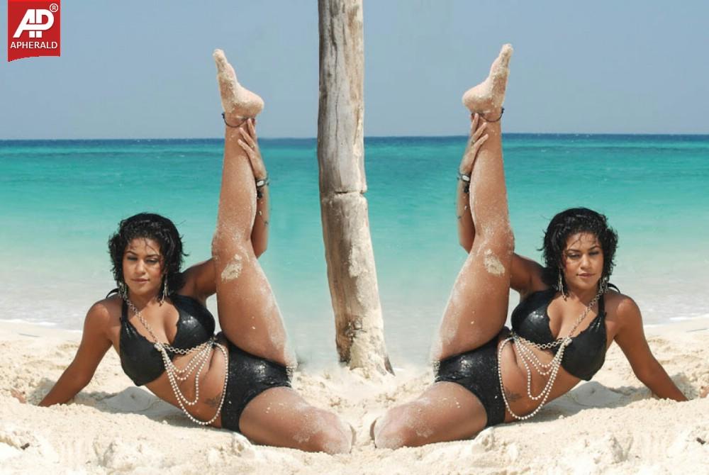 Mumaith Khan Hot Bikini Wallpapers