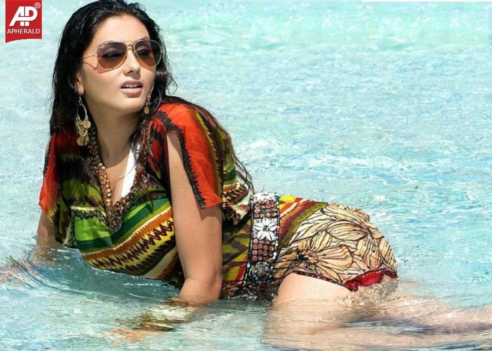 Namitha Sexy Photos