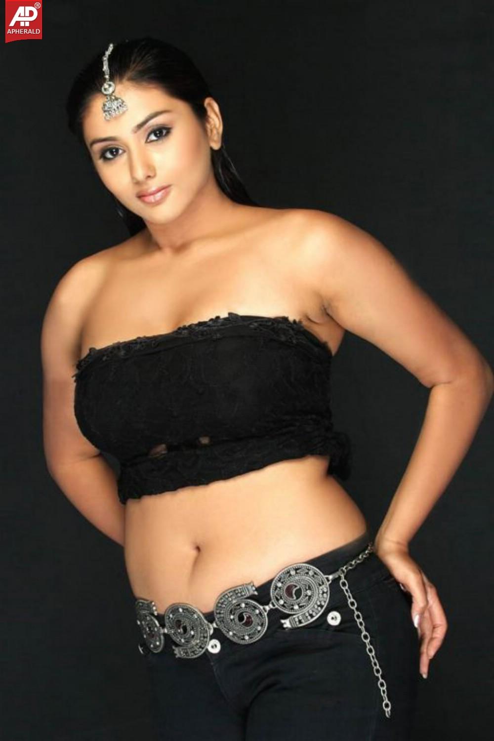 Namitha Sexy Photos