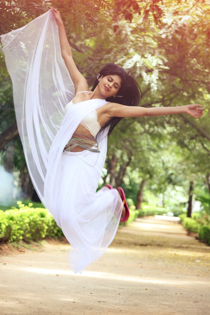 Naveena Latest Hot Stills