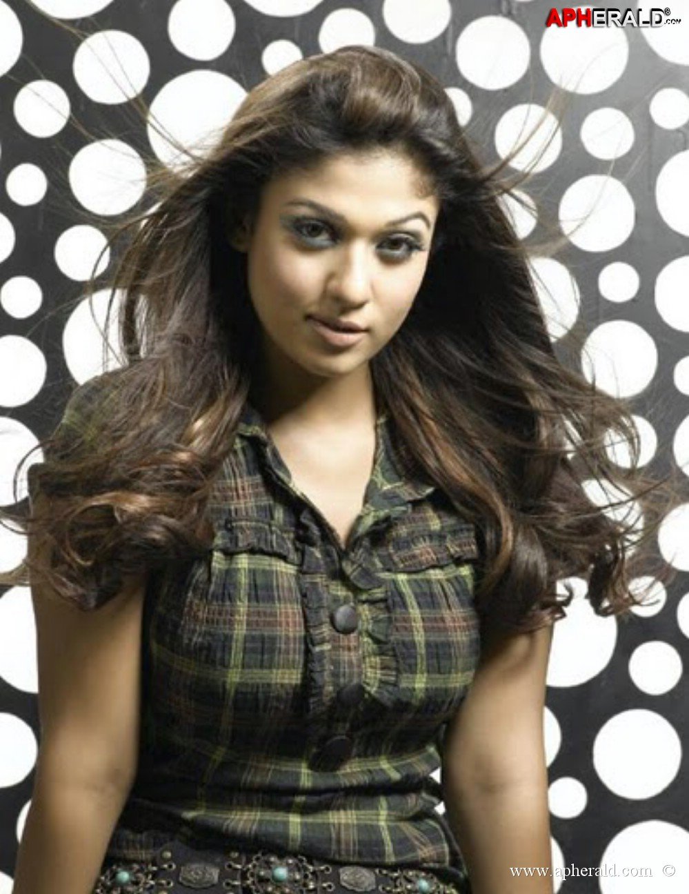 nayanthara hot photo gallery