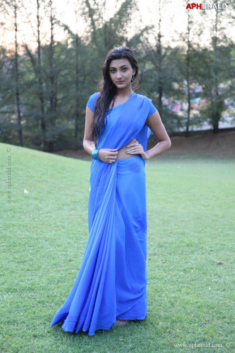 Neelam Upadhyay Spicy Images