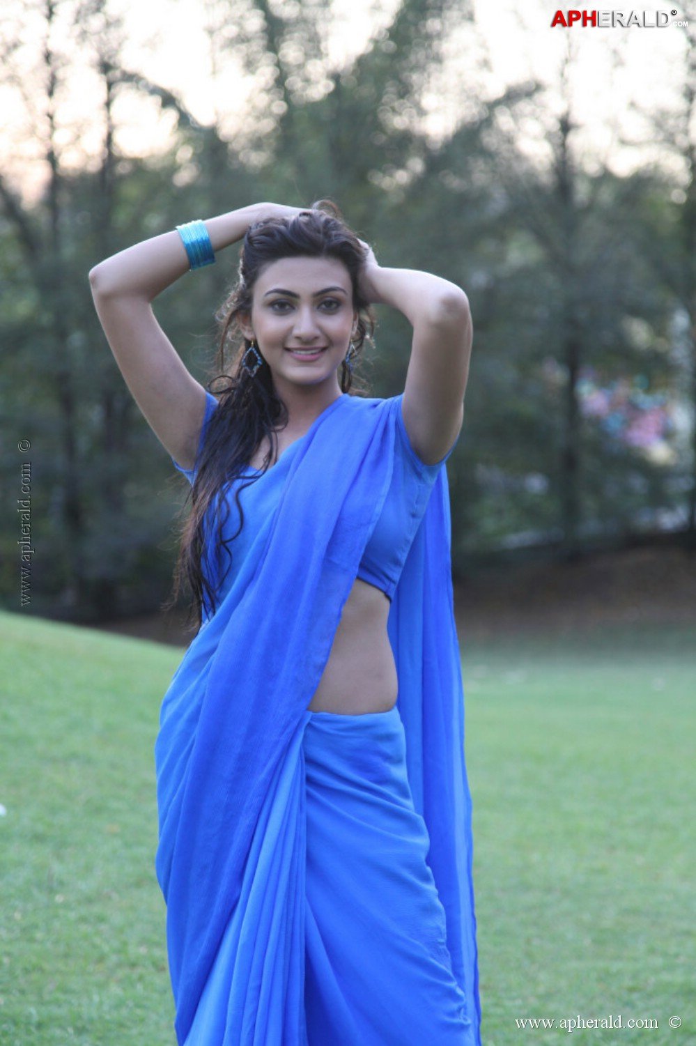 Neelam Upadhyay Spicy Images