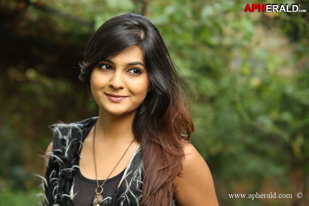 Neha Deshpande Latest Photos