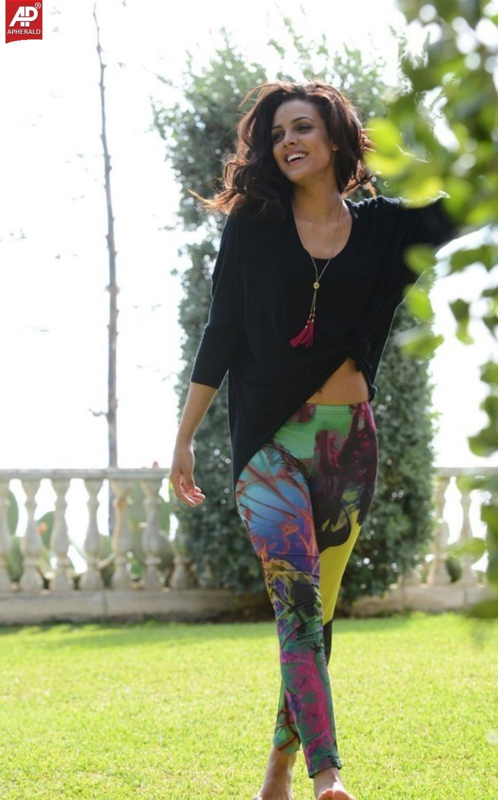 Nicole New Hot Photos