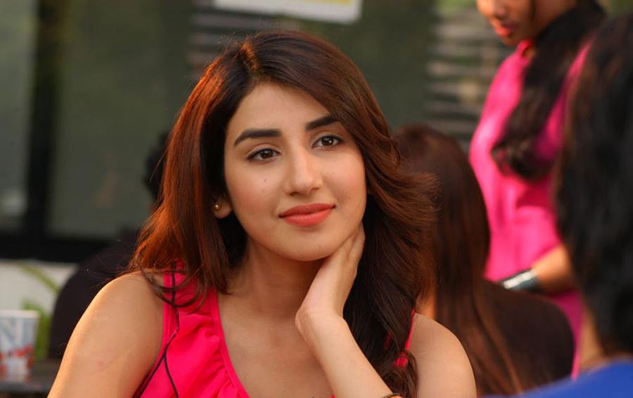 Parul Gulati Spicy Photos