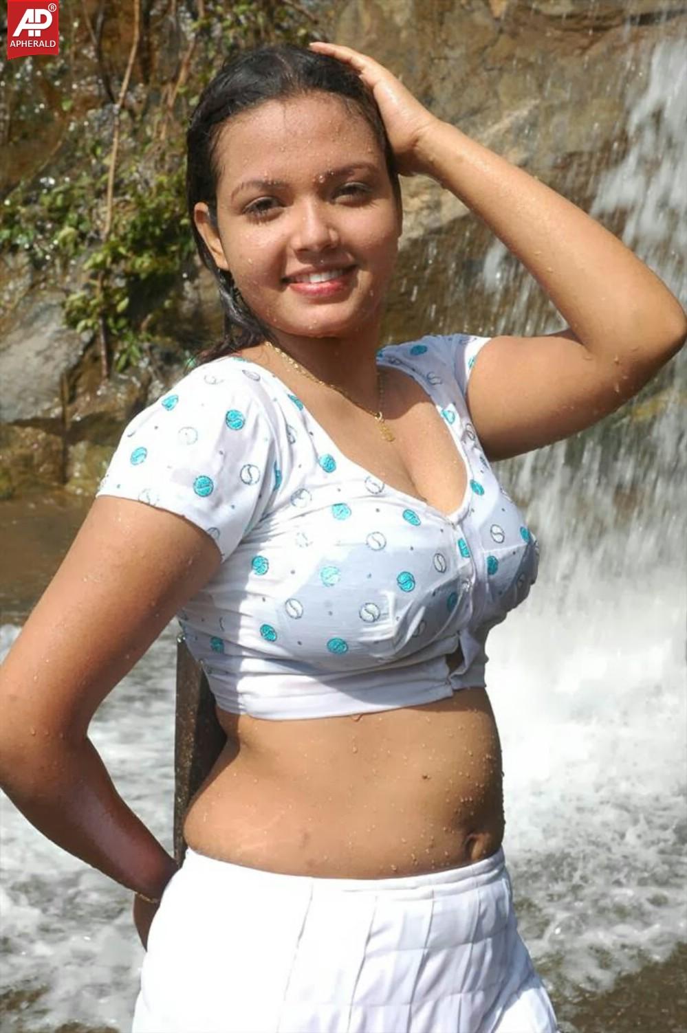 Pavina Hot Photo Stills