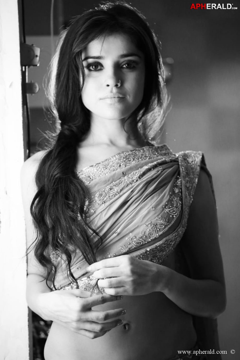 Piaa Bajpai Hot Photos
