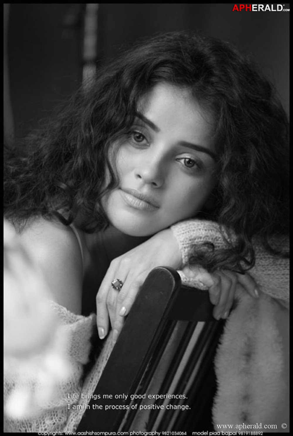 Piaa Bajpai Hot Photos