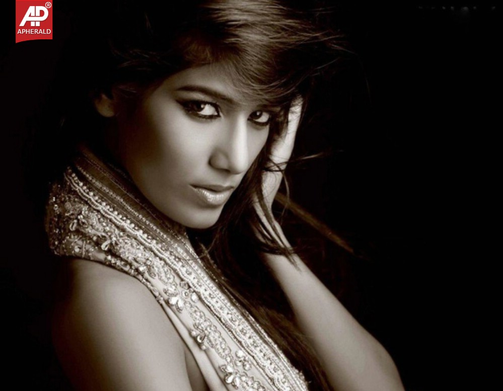Poonam Pandey Latest Photoshoot
