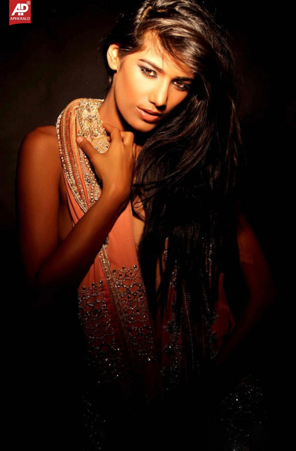 Poonam Pandey Latest Photoshoot