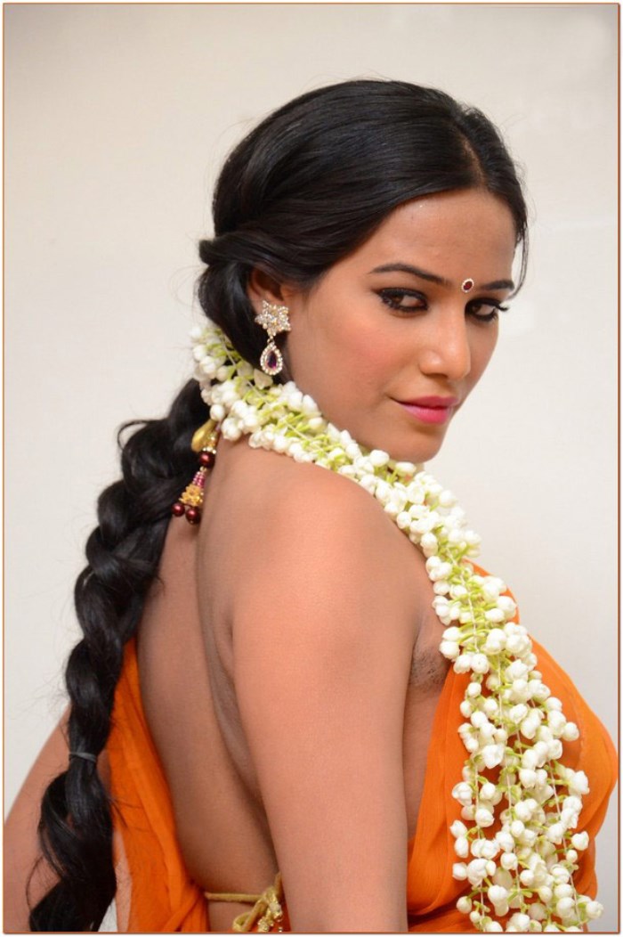 Poonam Pandy In Malini And Co movie Stills