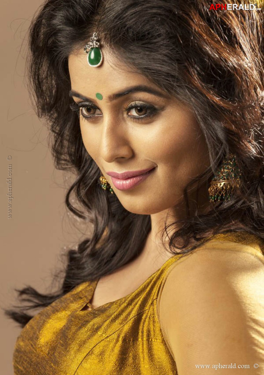 Poorna Hot Photoshoot Stills