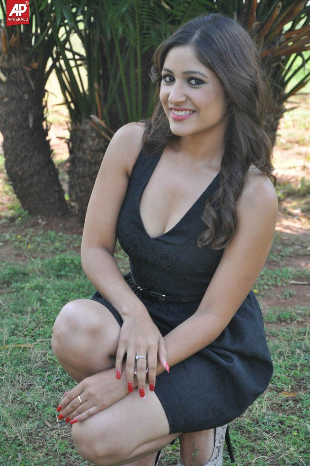 Prabhjeet Kaur Hot Photos