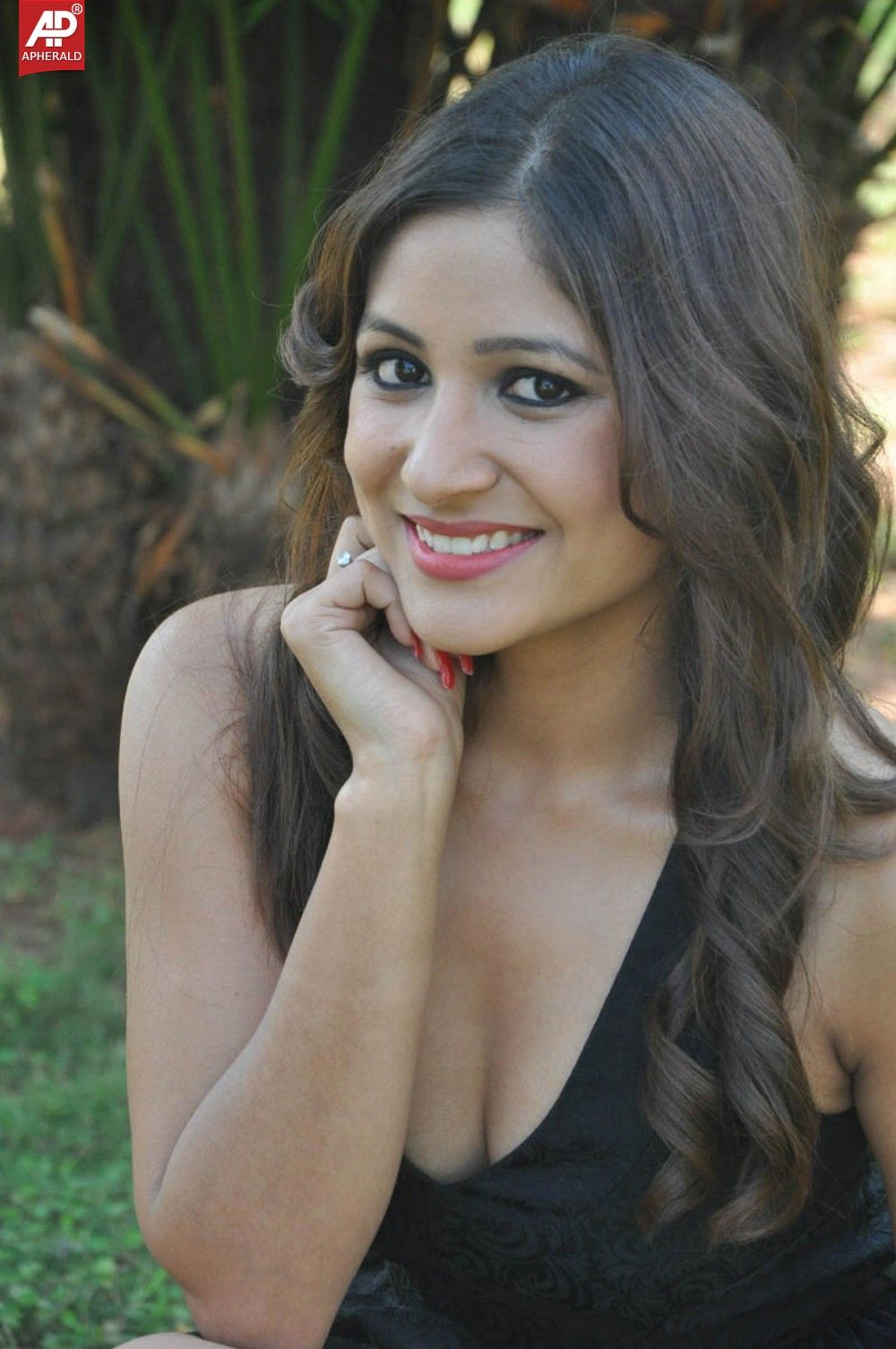 Prabhjeet Kaur Hot Photos