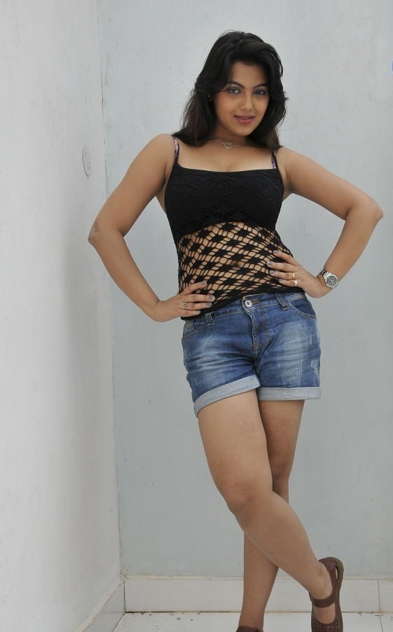 Priyanka Tiwari Hot n Spicy Stills