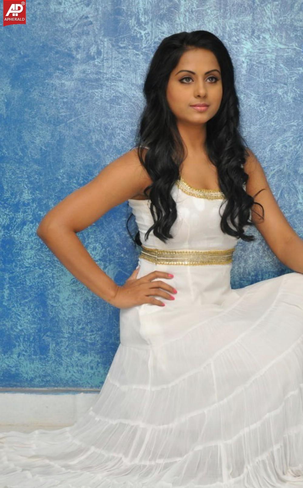 Rachana Mourya New Hot Pics