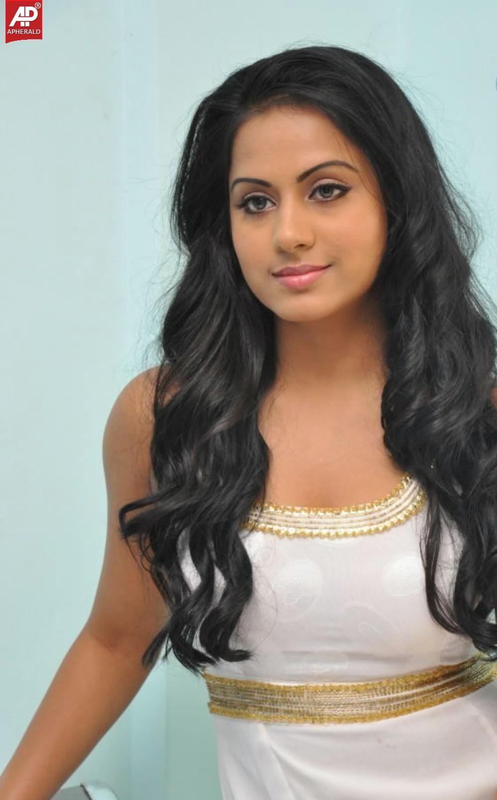 Rachana Mourya New Hot Pics