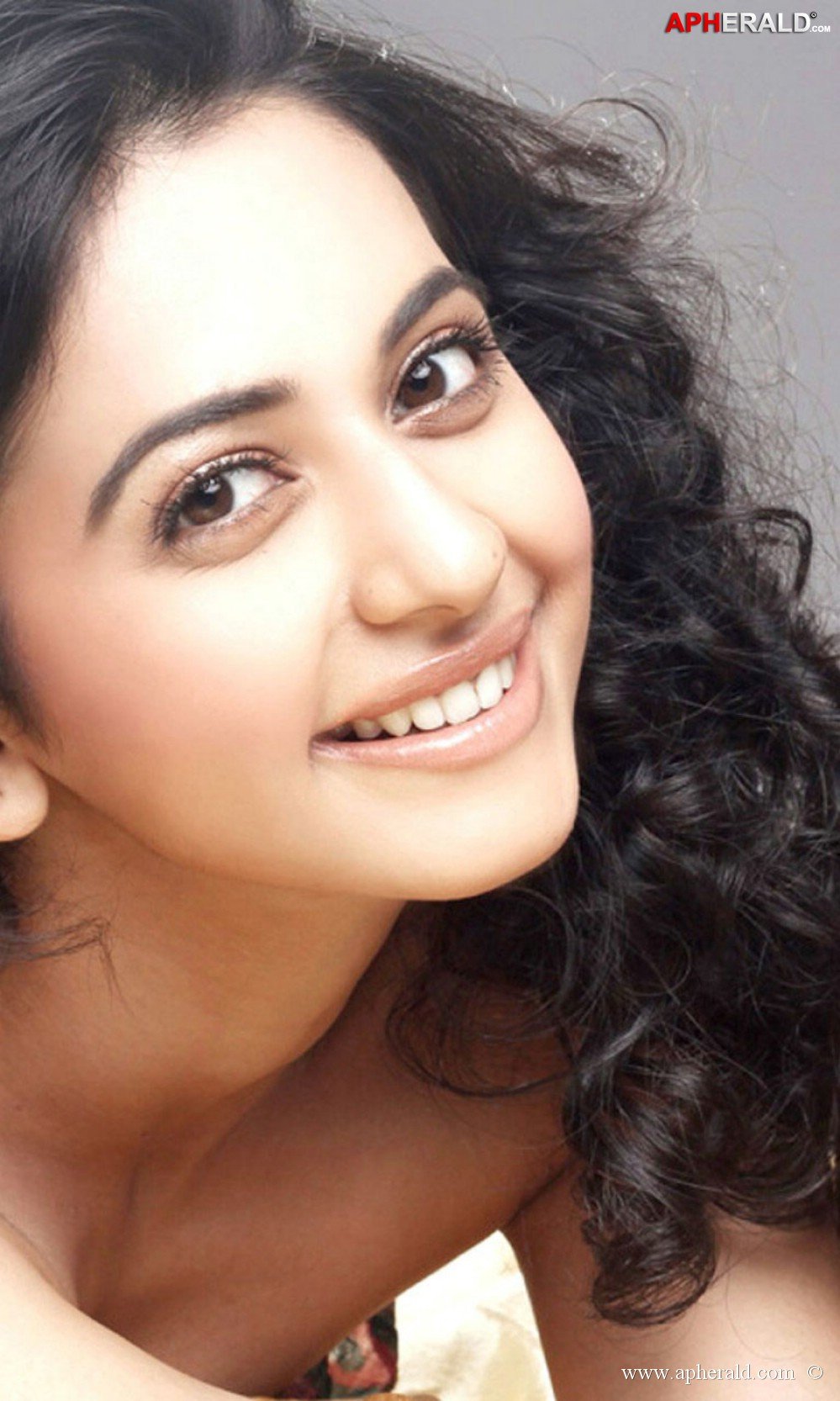 Rakul Preet Singh Hot Photos