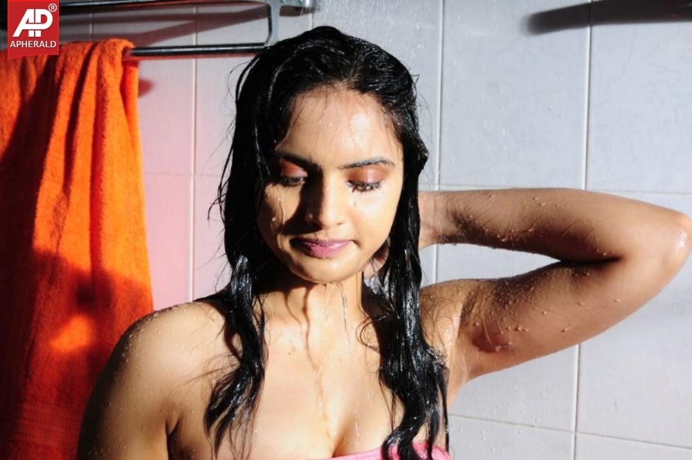Ritu Kaur Hot Images