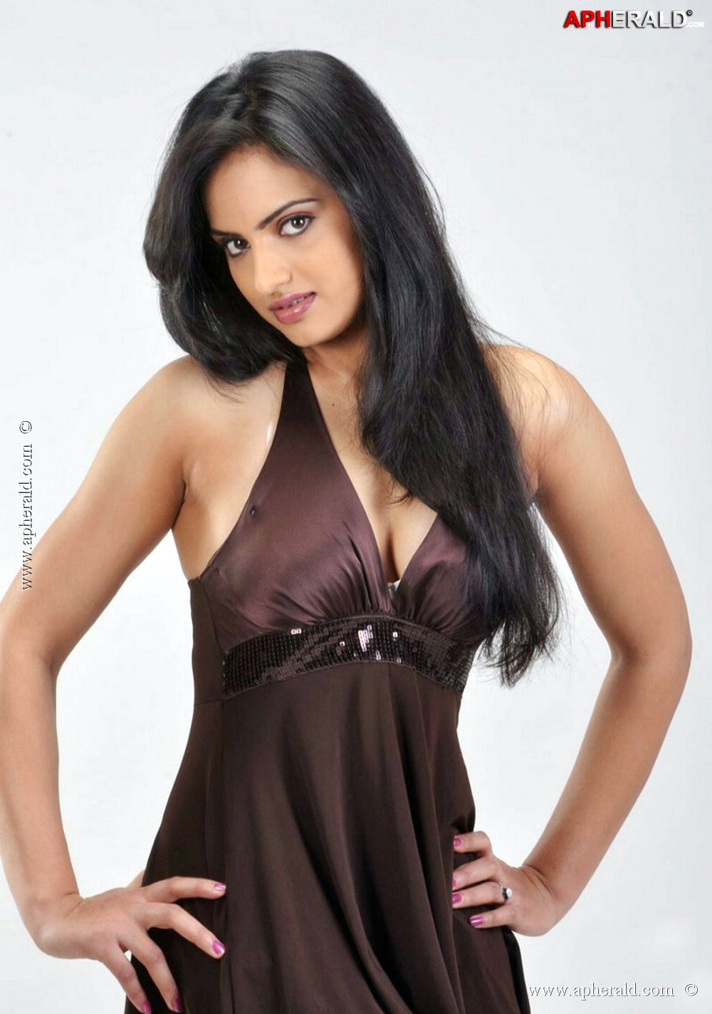 Ritu Kaur Hot Photos