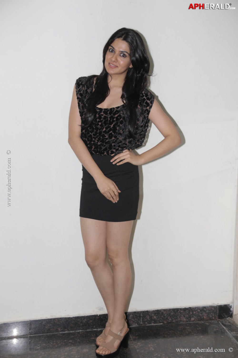 Sakshi Chowdary Hot Gallery