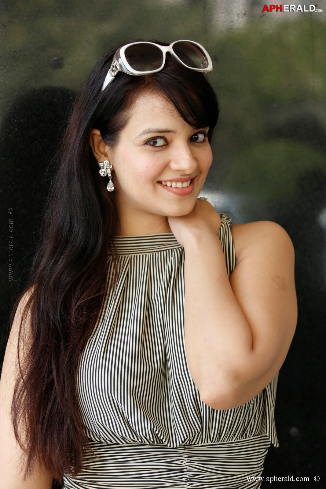 saloni spicy stills