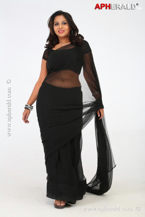 Samvritha Sunil Hot Stills