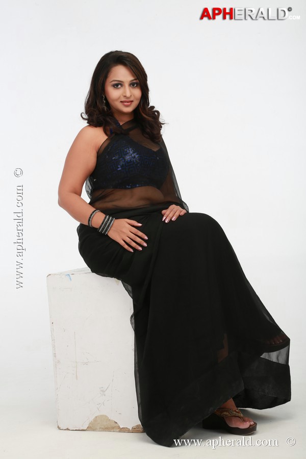 Samvritha Sunil Hot Stills