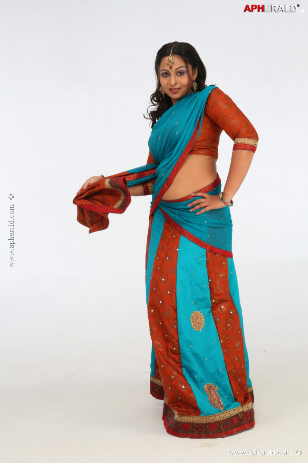 Samvritha Sunil New Hot Stills