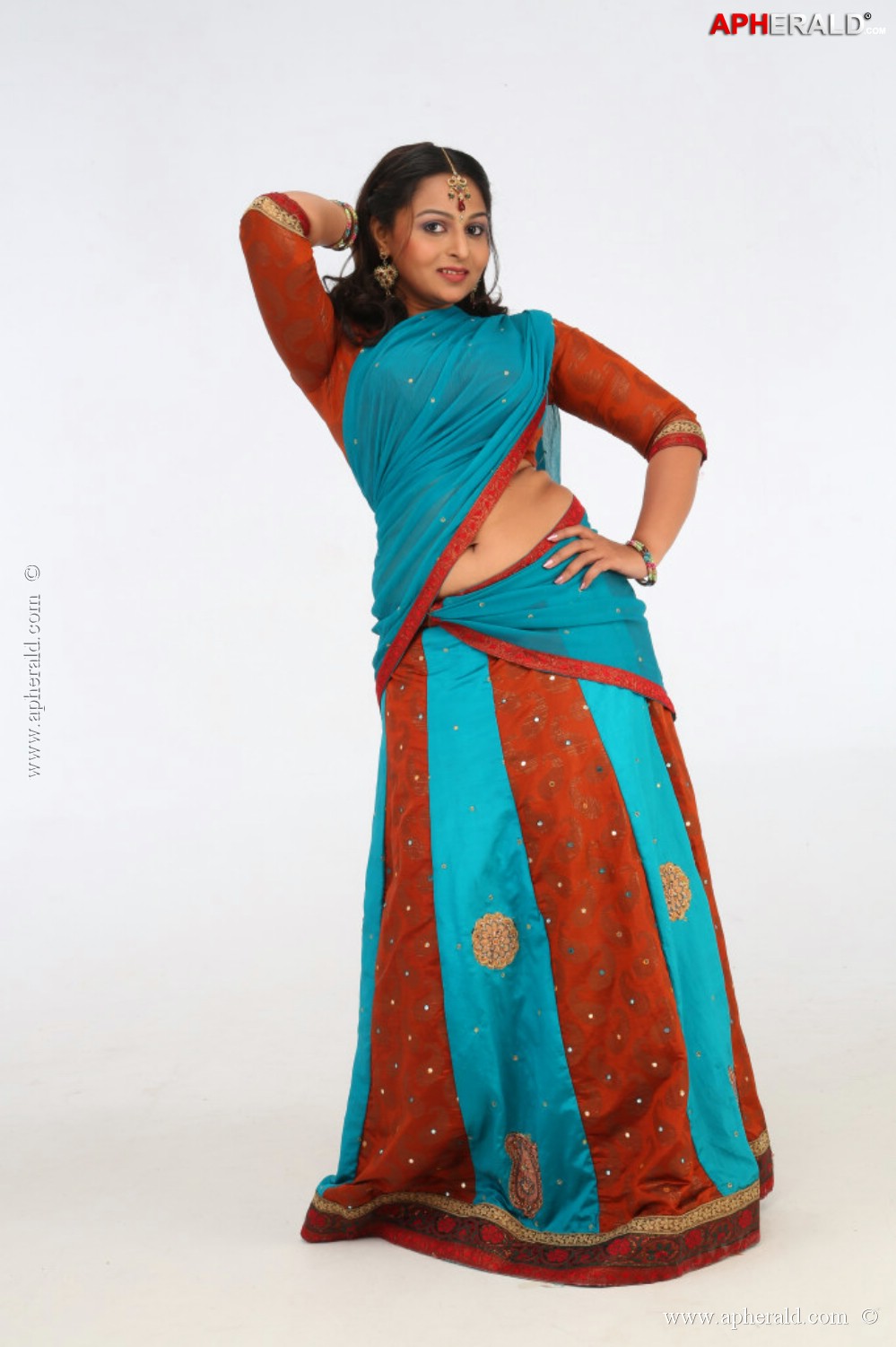 Samvritha Sunil New Hot Stills