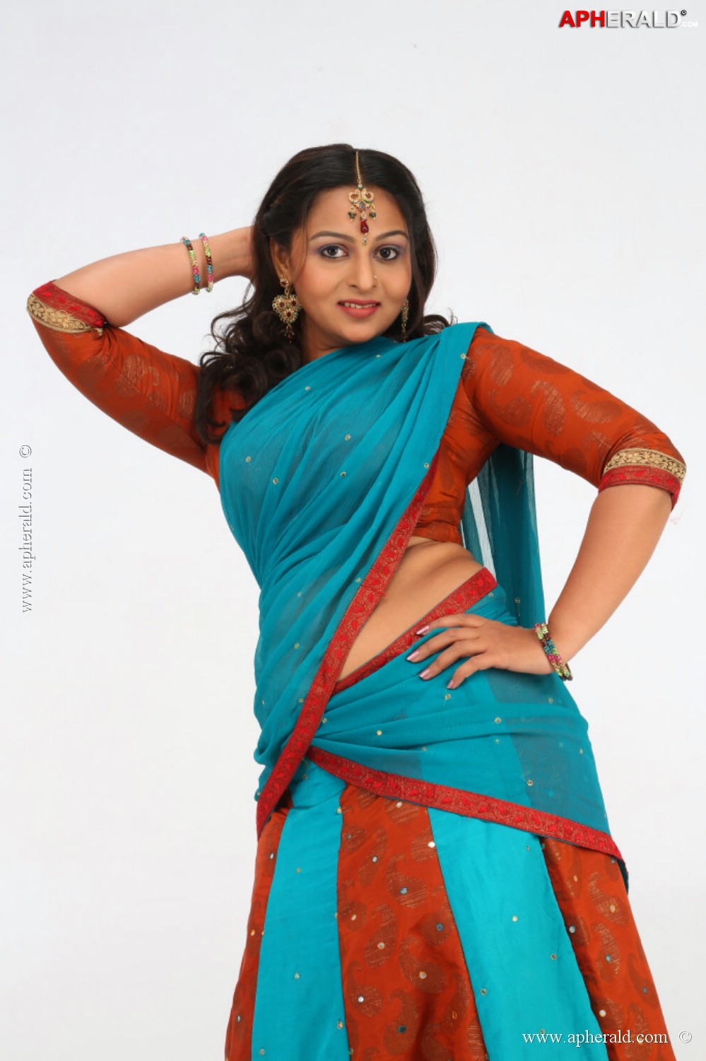 Samvritha Sunil New Hot Stills