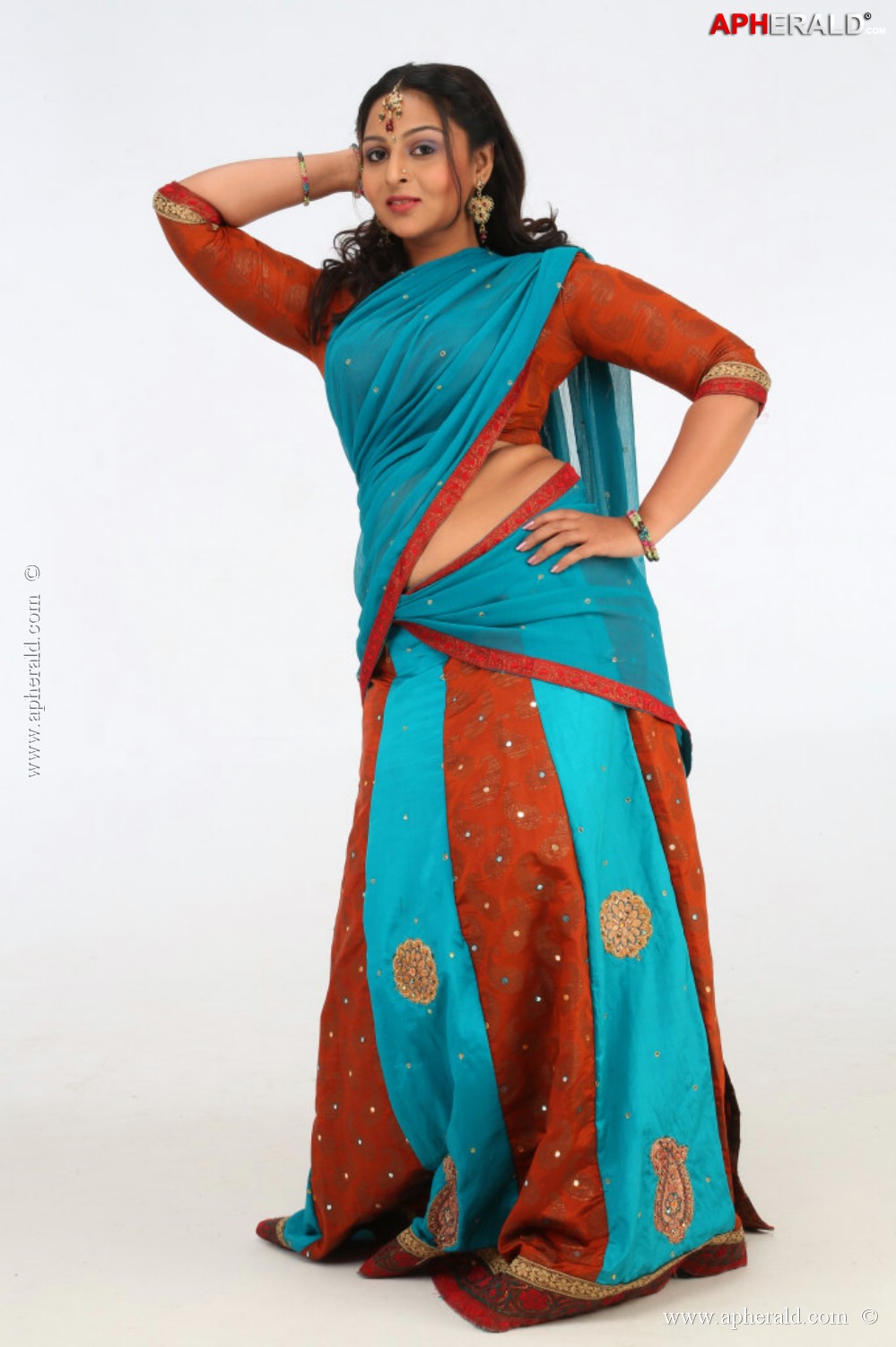 Samvritha Sunil New Hot Stills