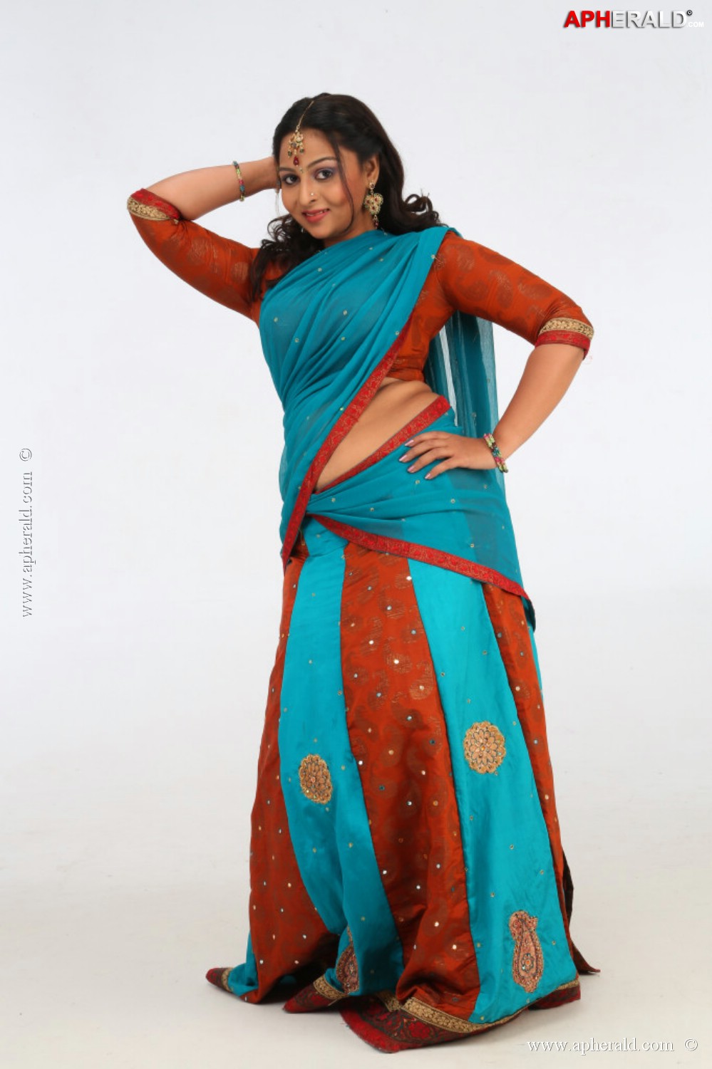 Samvritha Sunil New Hot Stills