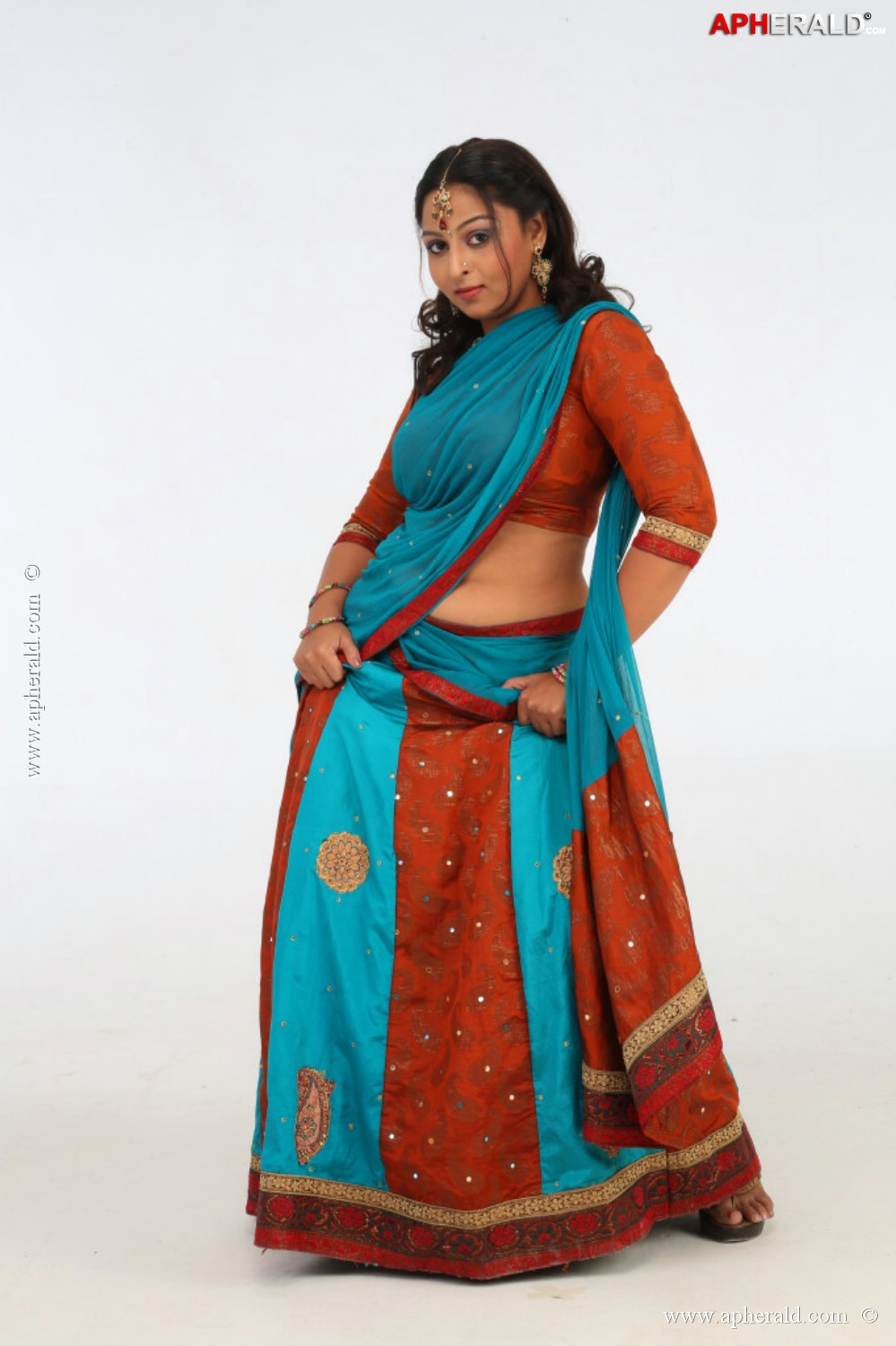 Samvritha Sunil New Hot Stills