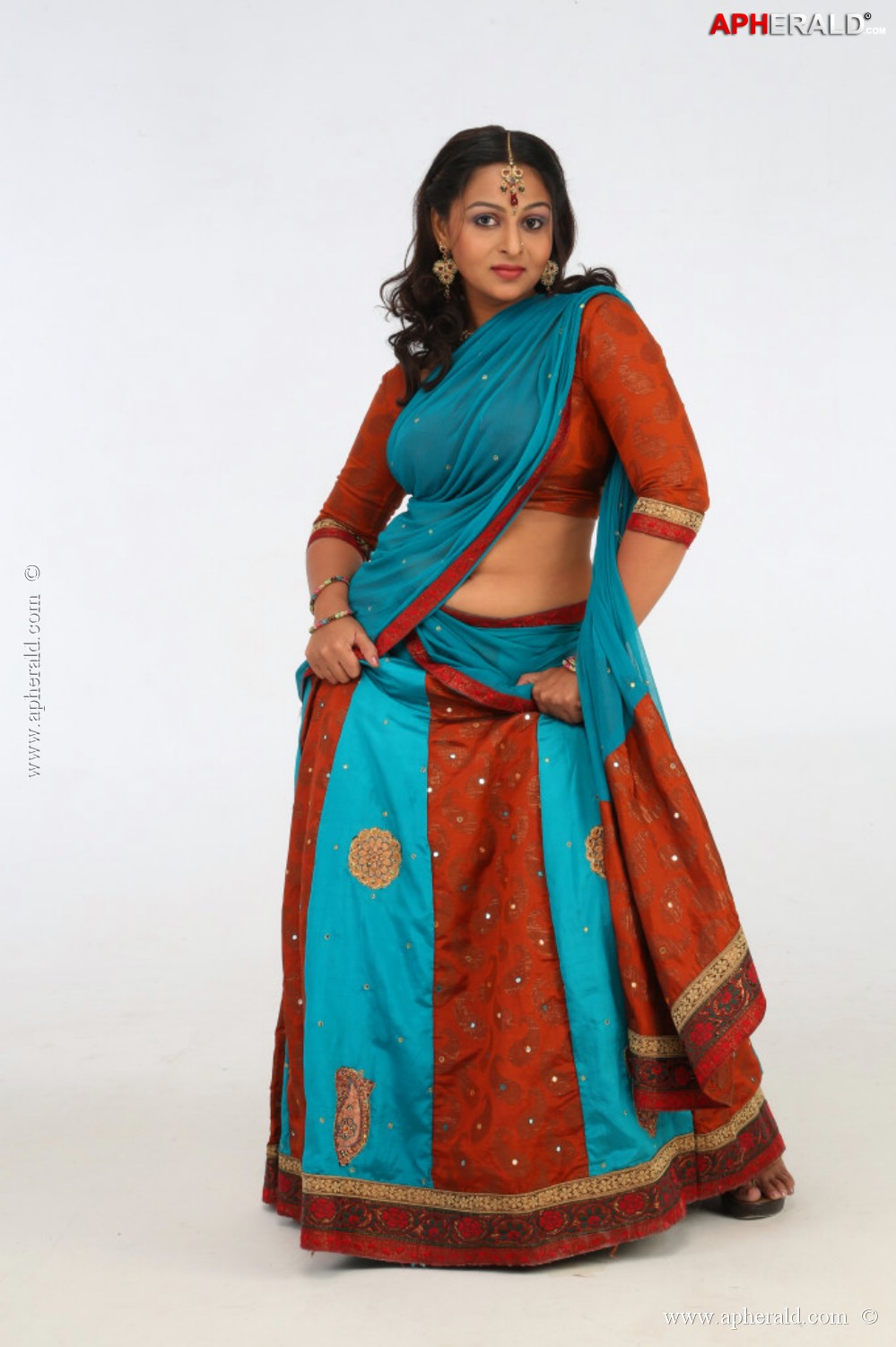 Samvritha Sunil New Hot Stills