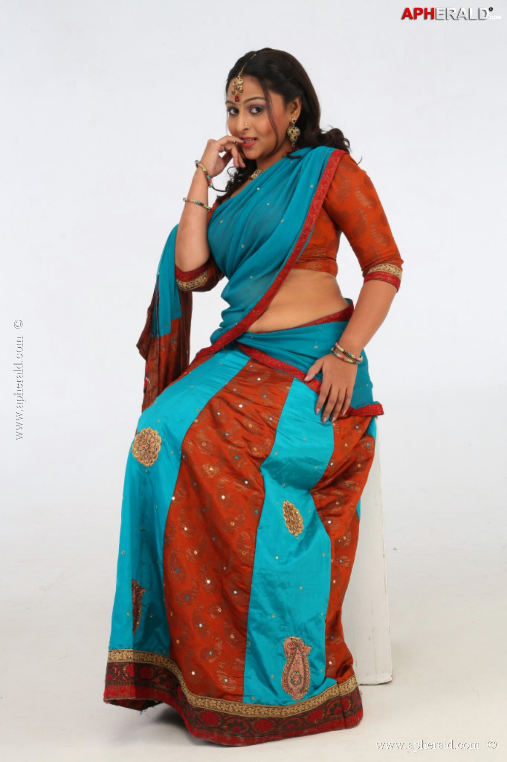 Samvritha Sunil New Hot Stills