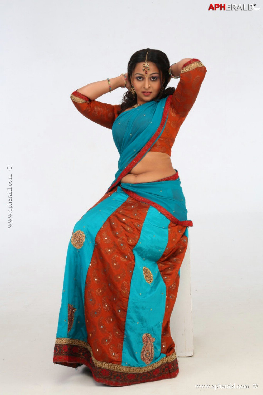 Samvritha Sunil New Hot Stills
