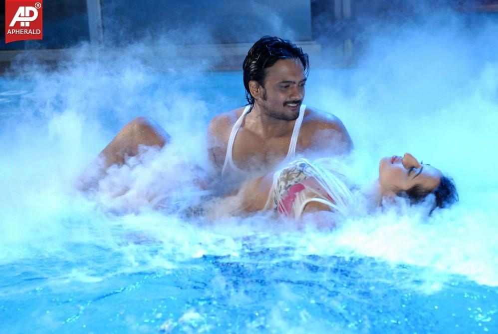 Sanjana Hot Photo Gallery