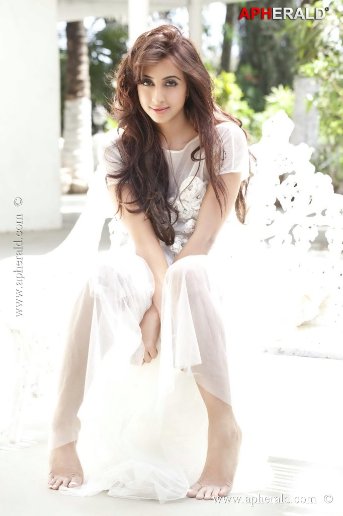 Sanjana Latest Hot Pics