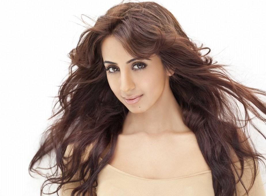 Sanjjana Latest Spicy Photoshoot