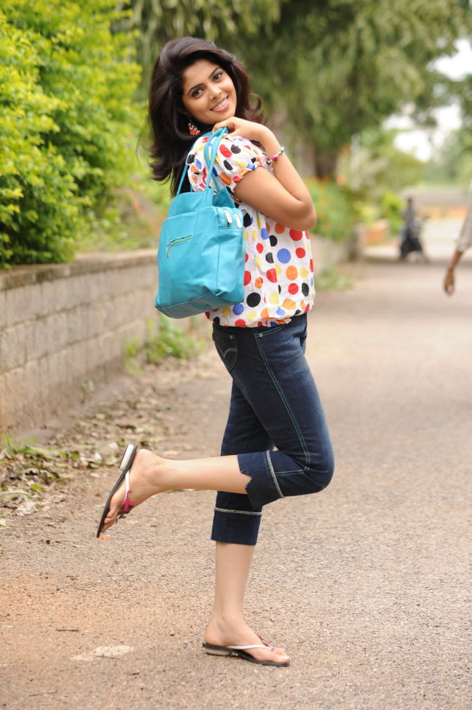 Shravya Hot Gallery
