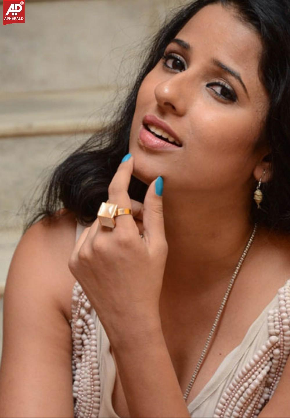 Shravya Reddy Latest Hot Photo Shoot