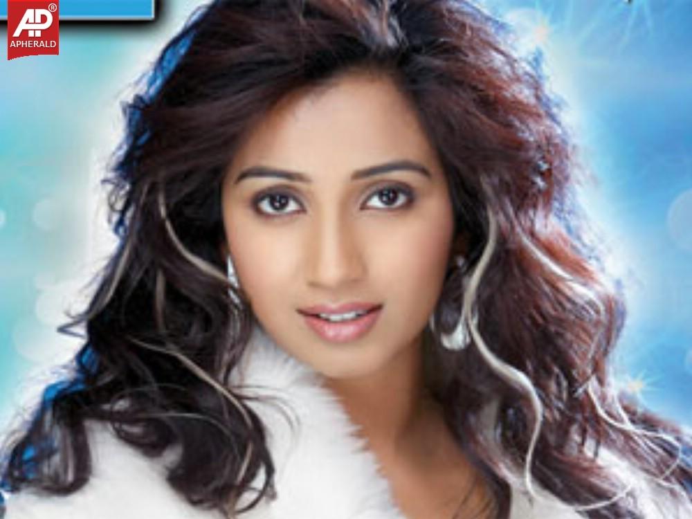 Shreya Ghoshal Hot Stills