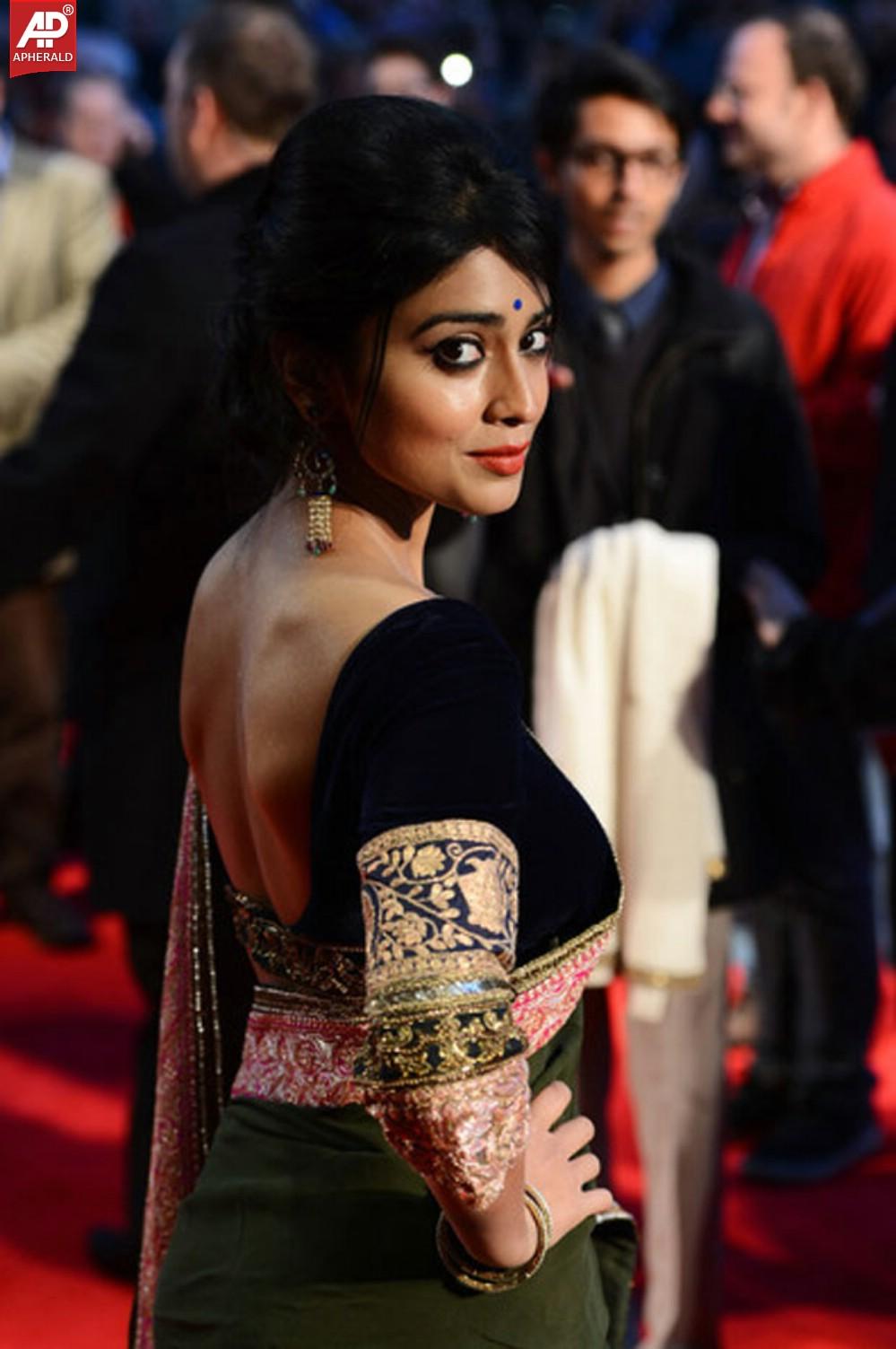 Shriya Hot Photo Gallery