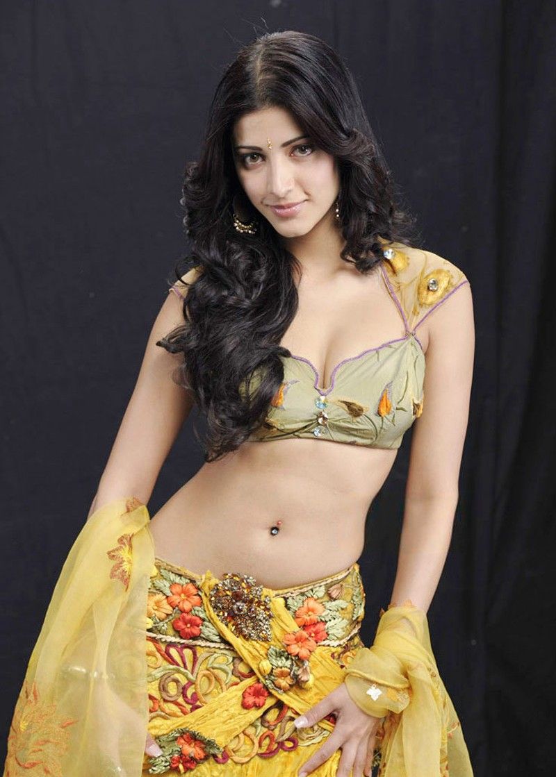 Shruti Haasan Spicy Gallery