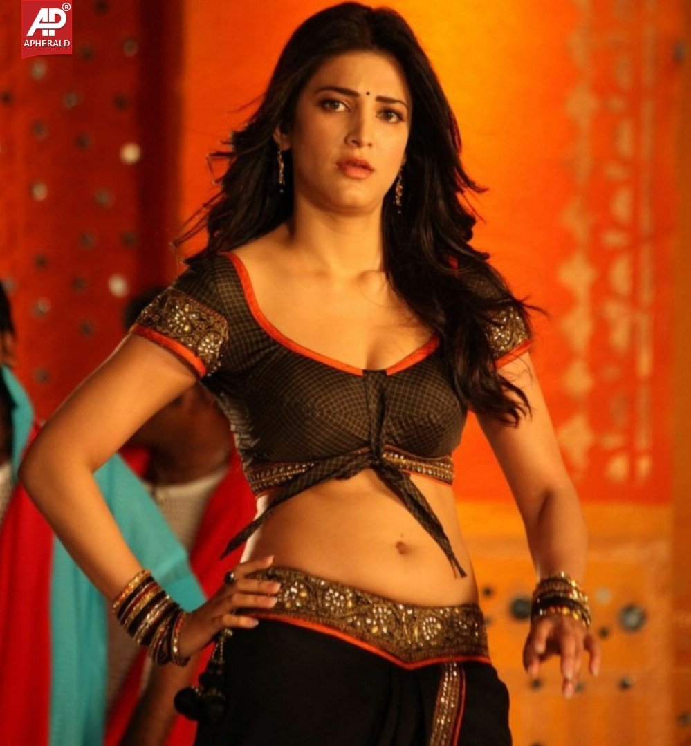 shruti hassan hot dance stills