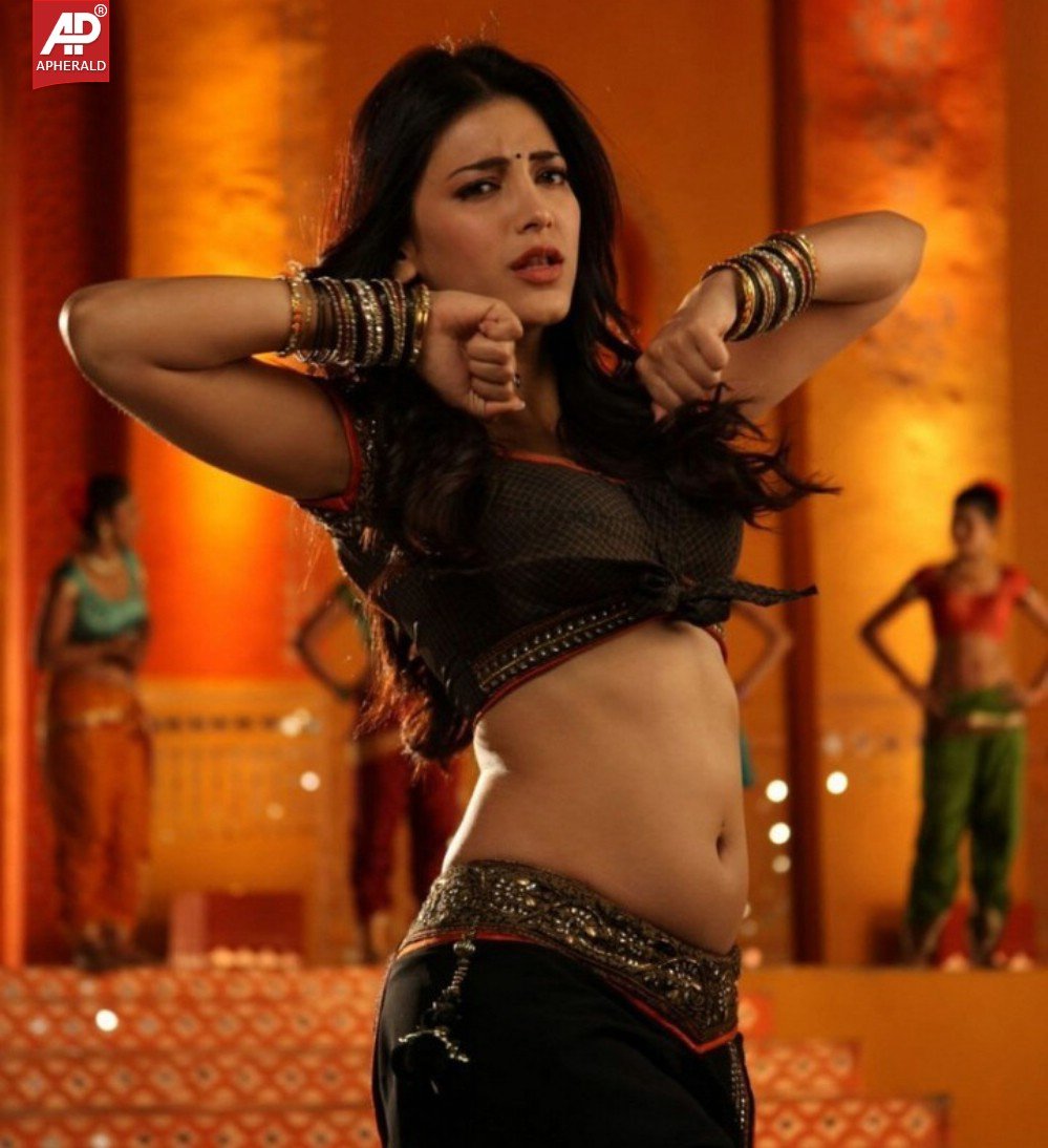 shruti hassan hot dance stills